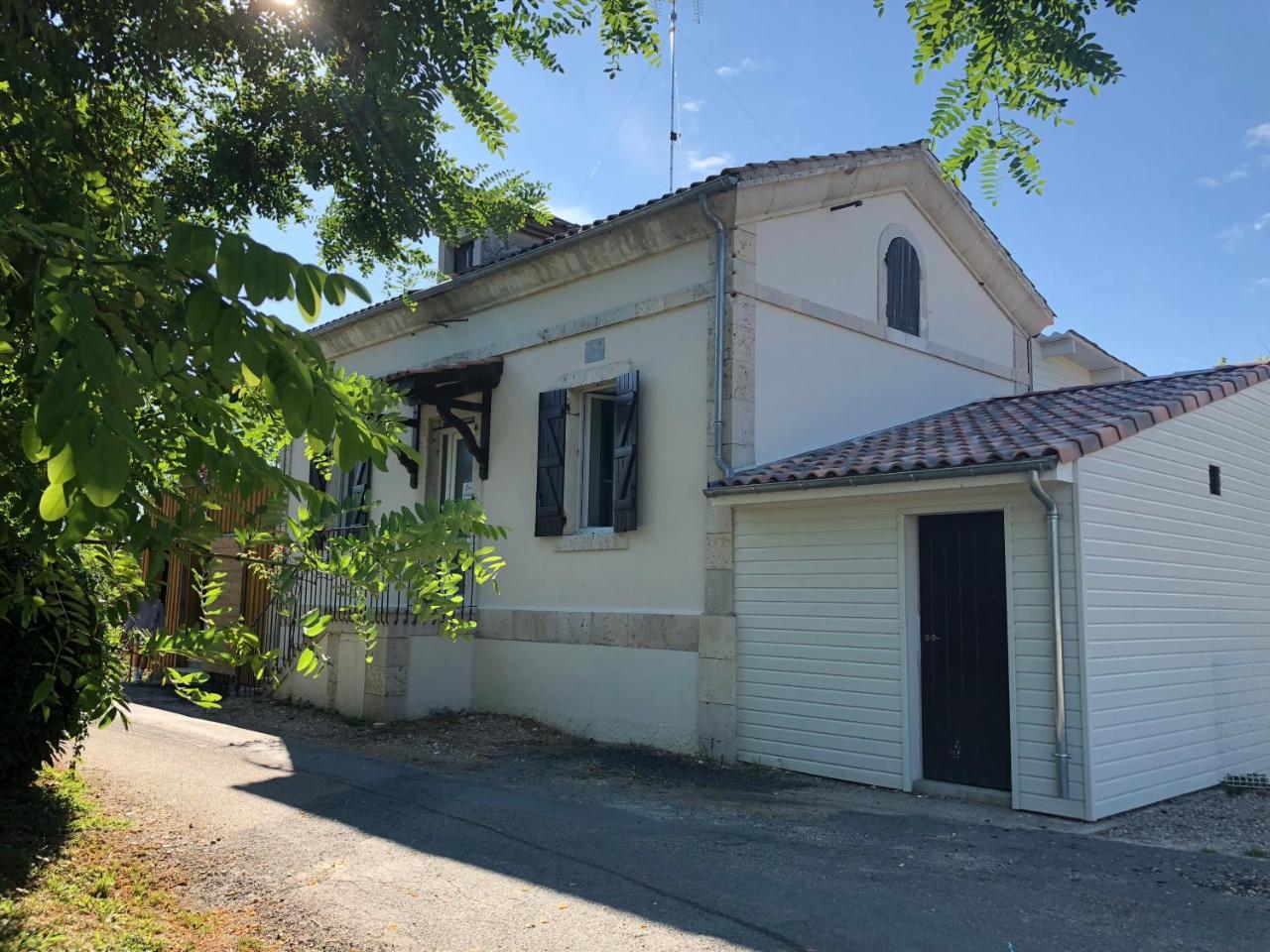 L'Ile Aux Bateaux Panzió Buzet-sur-Baise Kültér fotó